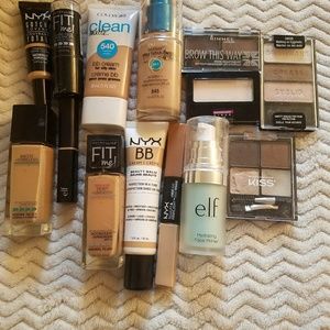 Face makeup bundle!